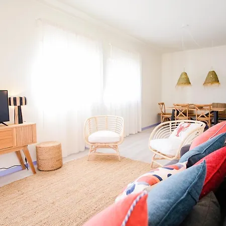 Feel - Ocean Villa Nazare